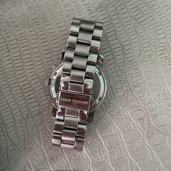 Micheal Kors Silver watch